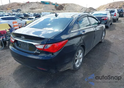 2013 Hyundai Sonata Limited z USA, uszkodzony, nr VIN 5NPEC4AC4DH608982